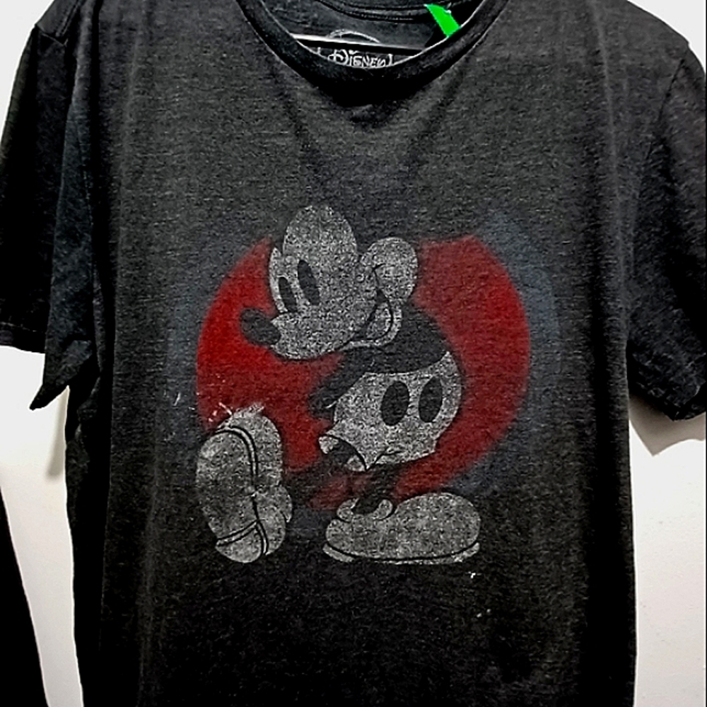 Disney Mickey Mouse Shirt Mens XL has Paint Damage